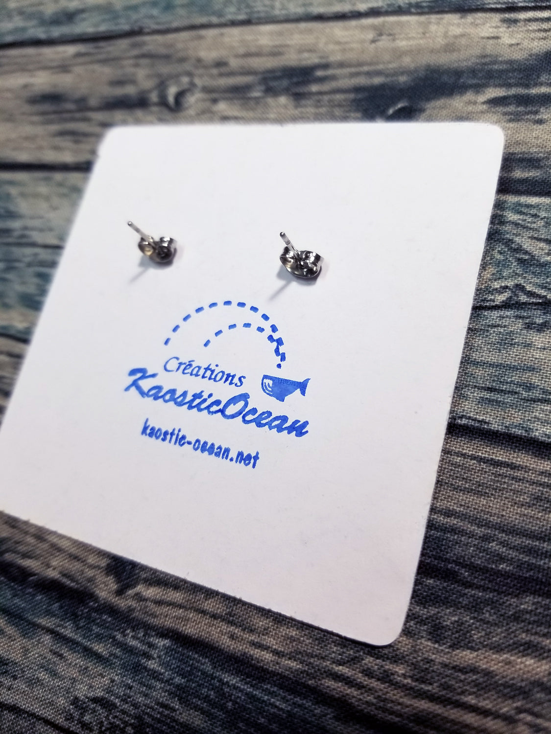 Boucles d'oreille 10 mm (fla0054)