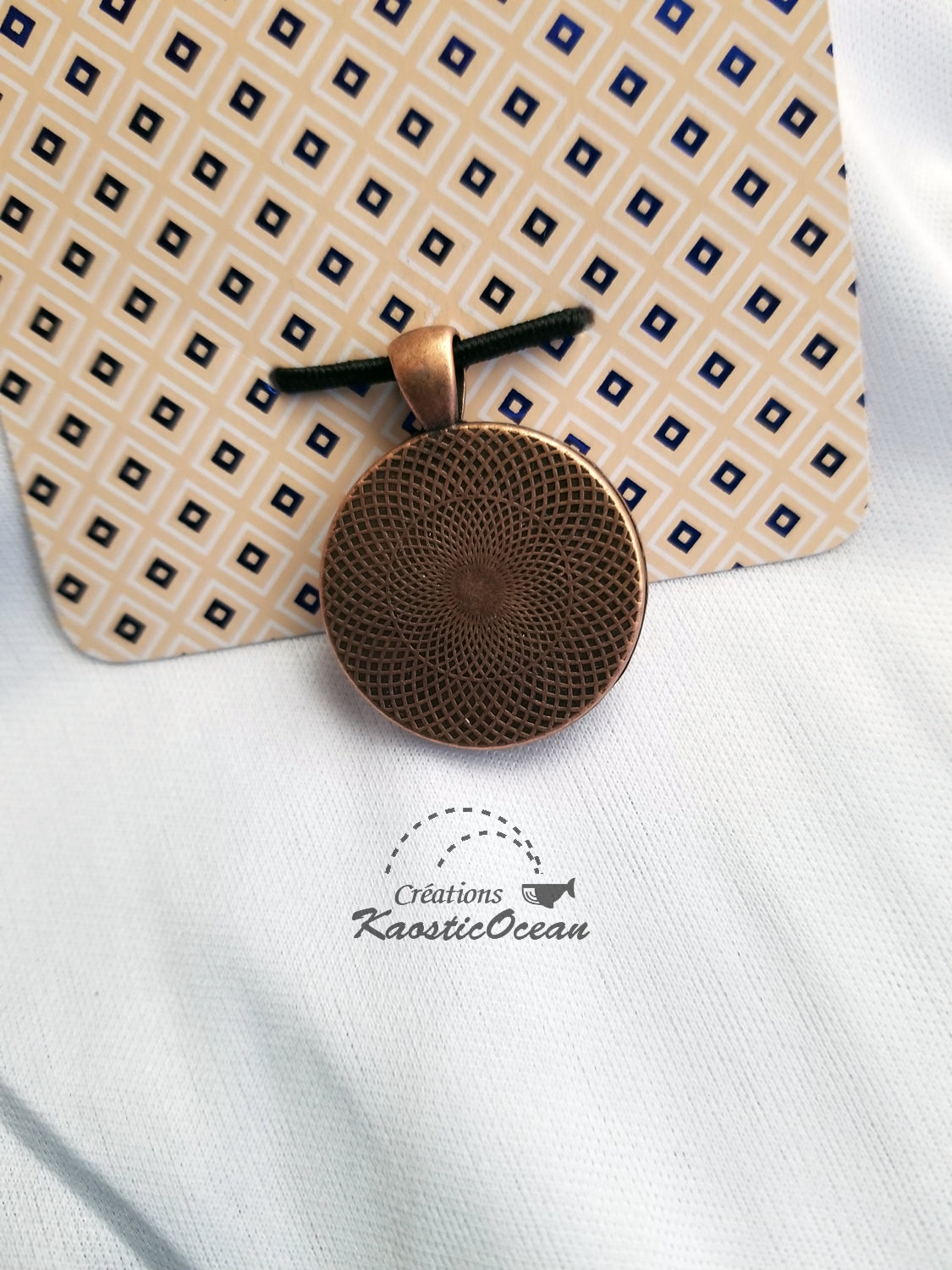 Pendentif rond (co0352)