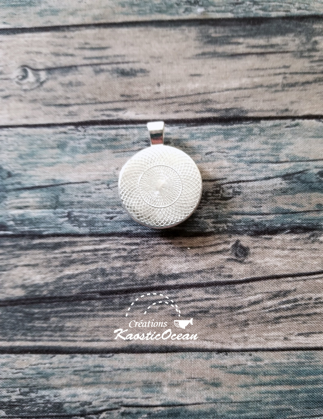 Pendentif rond (jer0091)