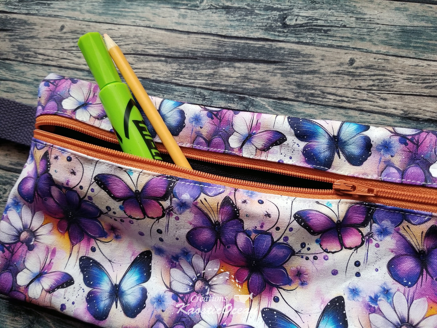 Étui à crayons double (papillons)